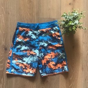 Nike swim trunks. Mens small. 28 in waist.